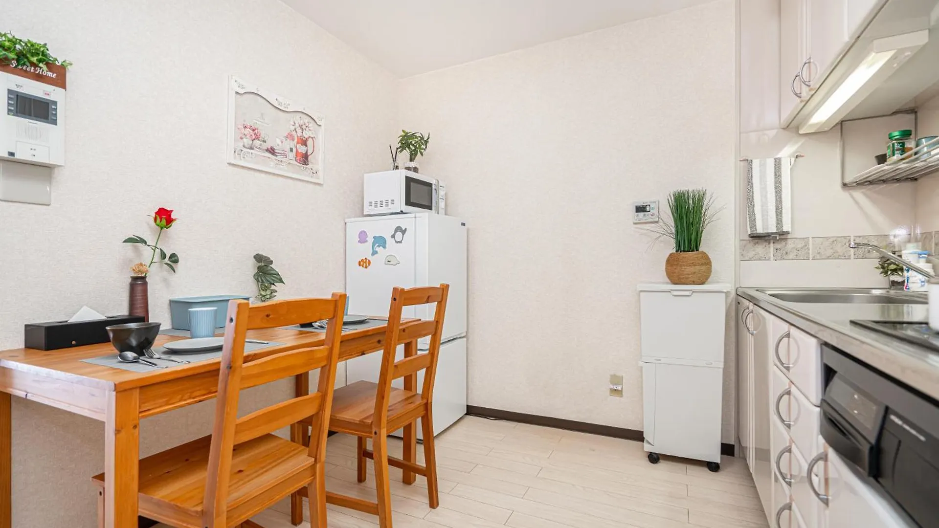 新宿區新大久保站徒步3分鐘高級公寓緊鄰韓國廣場 Токио Апартаменты
